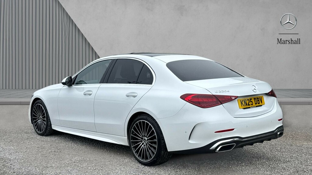Mercedes-Benz C Class C Class C220d Amg Line Premium Plus 9G-tronic KN25DBV White #2