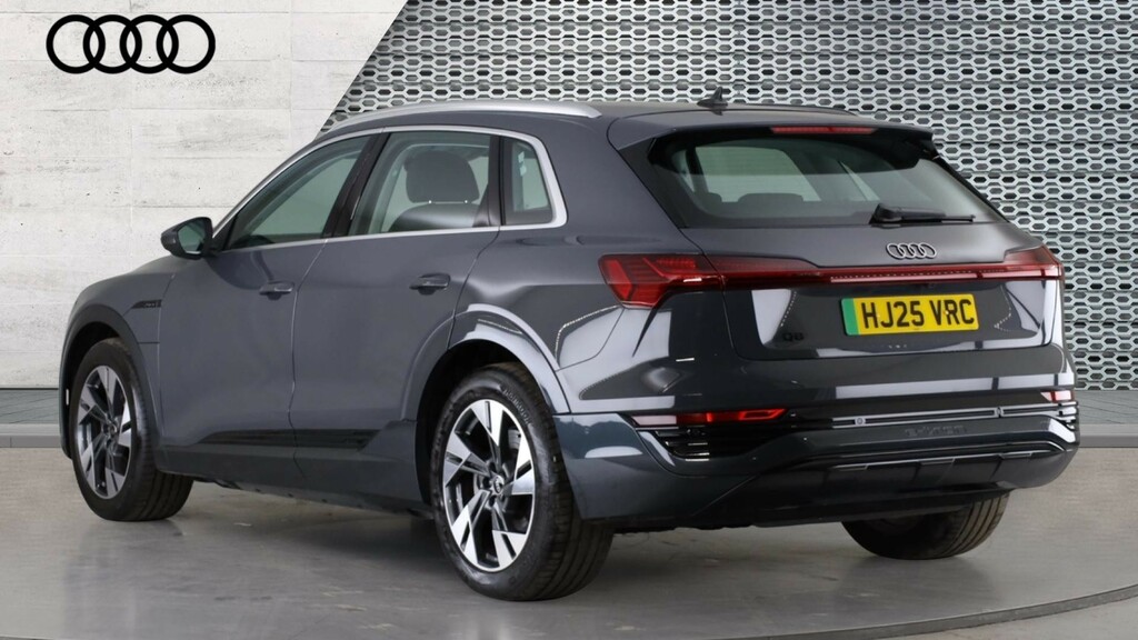 Audi Q8 e tron Q8 250Kw 50 Quattro 95Kwh Sport Grey #3