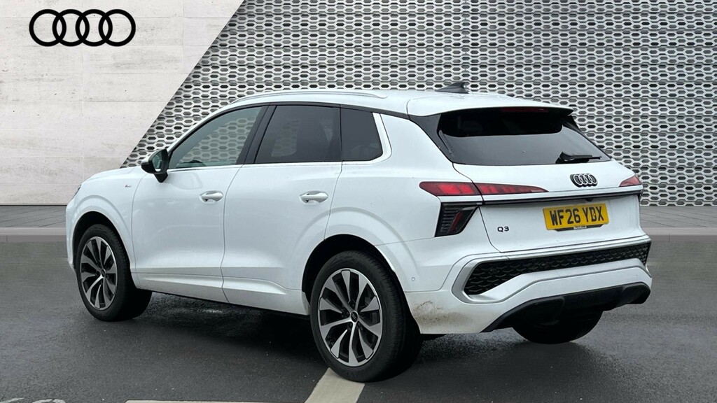 Audi Q3 Audi Q3 Estate 1.5 Tfsi S Line S Tronic WF26YDX White #3
