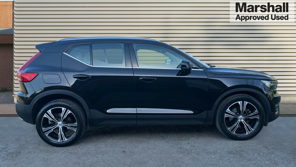Volvo XC40 Xc40 2.0 D4 190 Inscription Pro Awd Geartron LL69GKG Black #2
