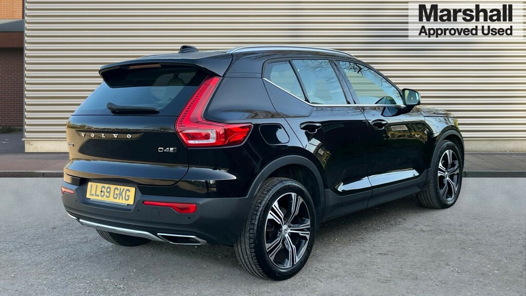 Volvo XC40 Xc40 2.0 D4 190 Inscription Pro Awd Geartron LL69GKG Black #3