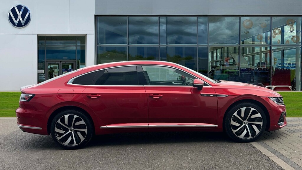 Volkswagen Arteon Arteon 1.4 Tsi Ehybrid R-line Dsg Red #4
