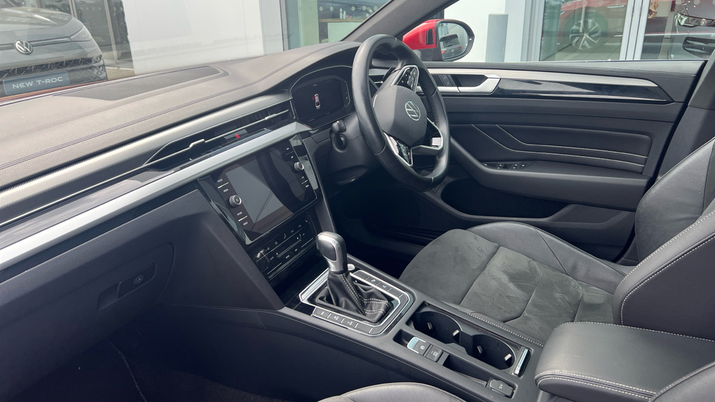 Volkswagen Arteon Arteon 1.4 Tsi Ehybrid R-line Dsg Red #2