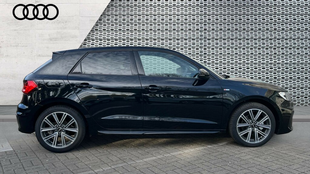 Audi A1 Audi A1 Sportback S Line 35 Tfsi 150 Ps S Tronic GF26JHL Black #4