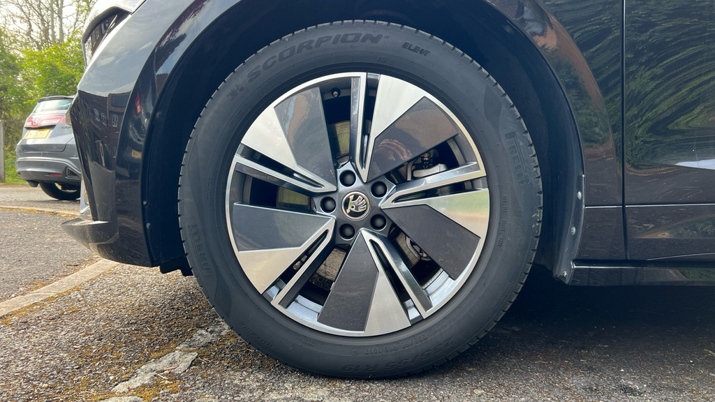 Skoda ENYAQ Enyaq 210Kw 85 Edition 82Kwh GJ25RWX Black #5