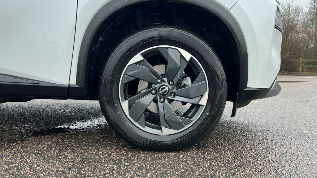 Nissan X-Trail X-trail 1.5 Mhev 163 N-connecta Xtronic FX75VBZ Black #4