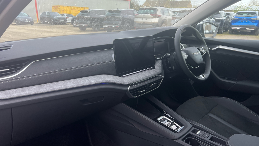 Skoda Octavia Octavia 2.0 Tdi 150 Se L Dsg KM75ZRF Grey #2