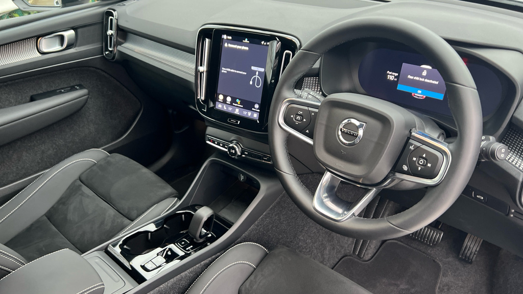 Volvo XC40 Xc40 2.0 B3p Plus Dark WF75DTV Silver #4