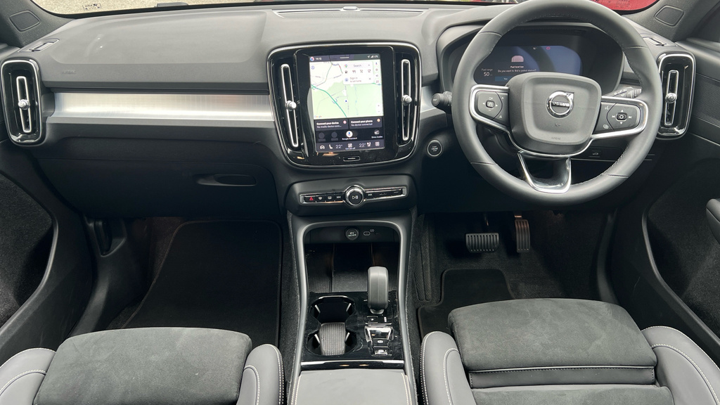 Volvo XC40 Volvo Xc40 Estate 2.0 B3p Plus Black Edition A FL75AUK Black #5