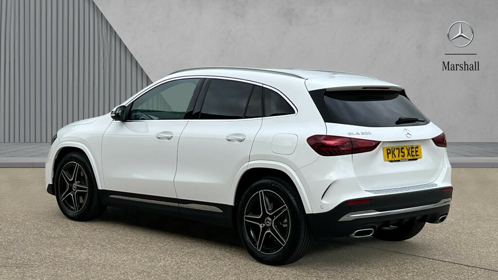 Mercedes-Benz GLA Class Gla 200 Amg Line Executive PK75XEE White #2