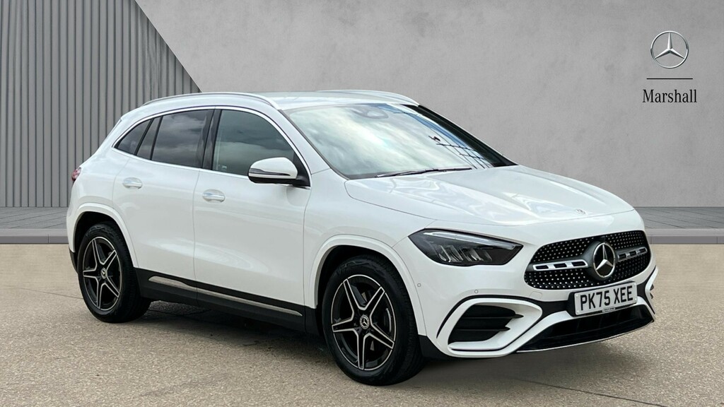 Mercedes-Benz GLA Class Gla 200 Amg Line Executive White