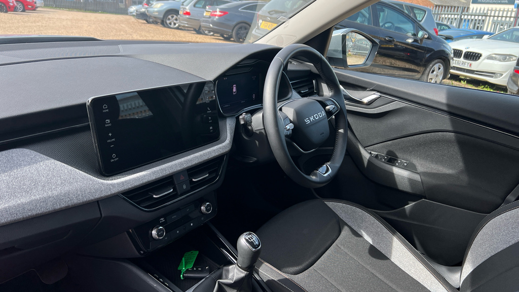 Skoda Kamiq Kamiq 1.0 Tsi 95 Se Edition GL25SZP Silver #2