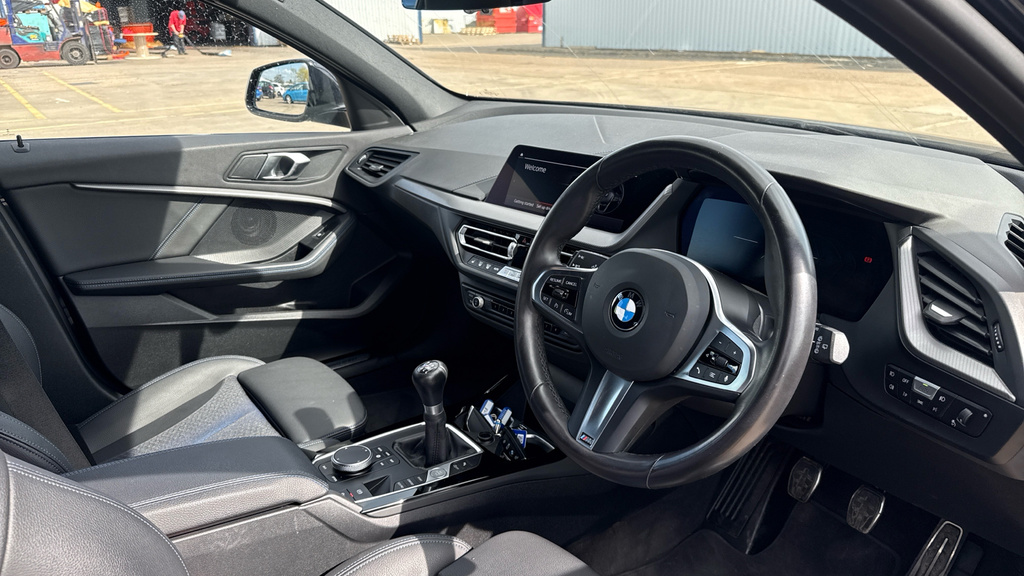 BMW 1 Series 1 Series 118I 136 M Sport Live Cockpit Prof YV73PDX Black #6