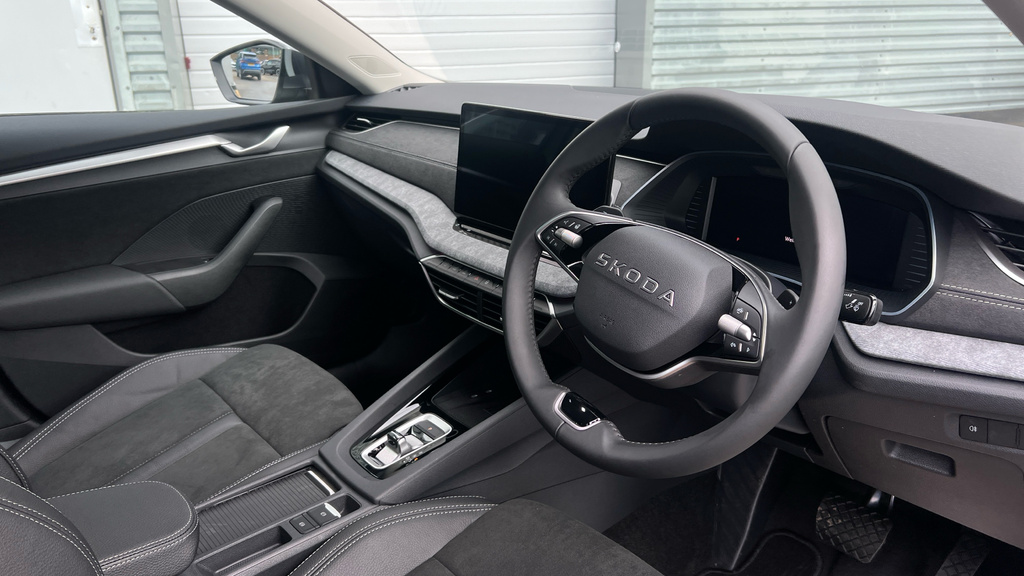 Skoda Octavia Octavia 2.0 Tdi 150 Se L Dsg Grey #6