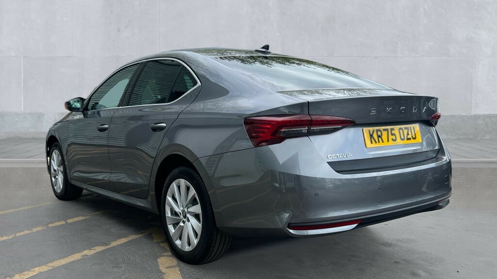 Skoda Octavia Octavia 2.0 Tdi 150 Se L Dsg Grey #3