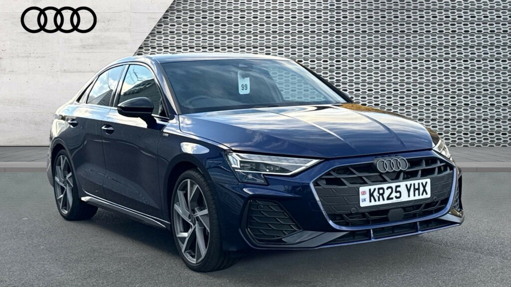 Audi A3 A3 35 Tfsi Black Edition S Tronic Blue