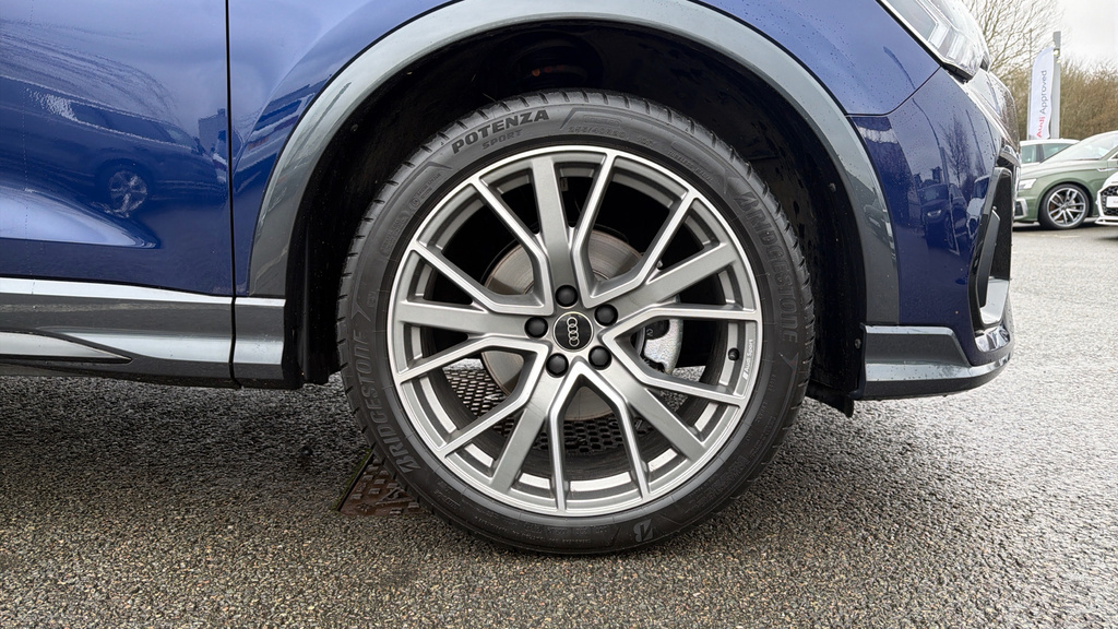 Audi Q3 Q3 35 Tfsi Black Edition S Tronic 20 Alloy LS75YEK Blue #5