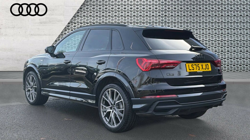 Audi Q3 Q3 35 Tfsi Black Edition S Tronic 20 Alloy LS75XJO Black #3