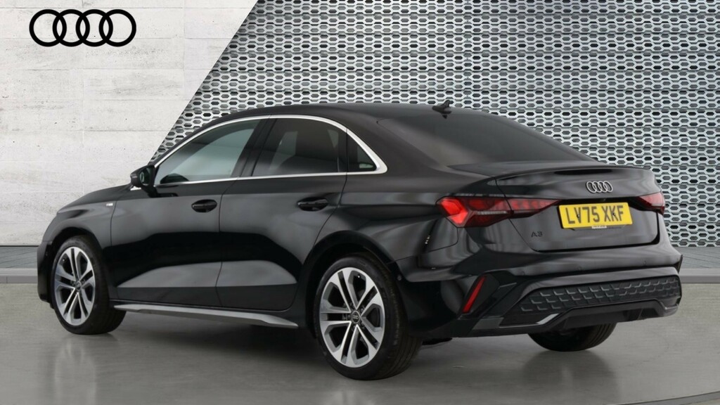 Audi A3 A3 35 Tfsi S Line S Tronic LV75XKF Black #3