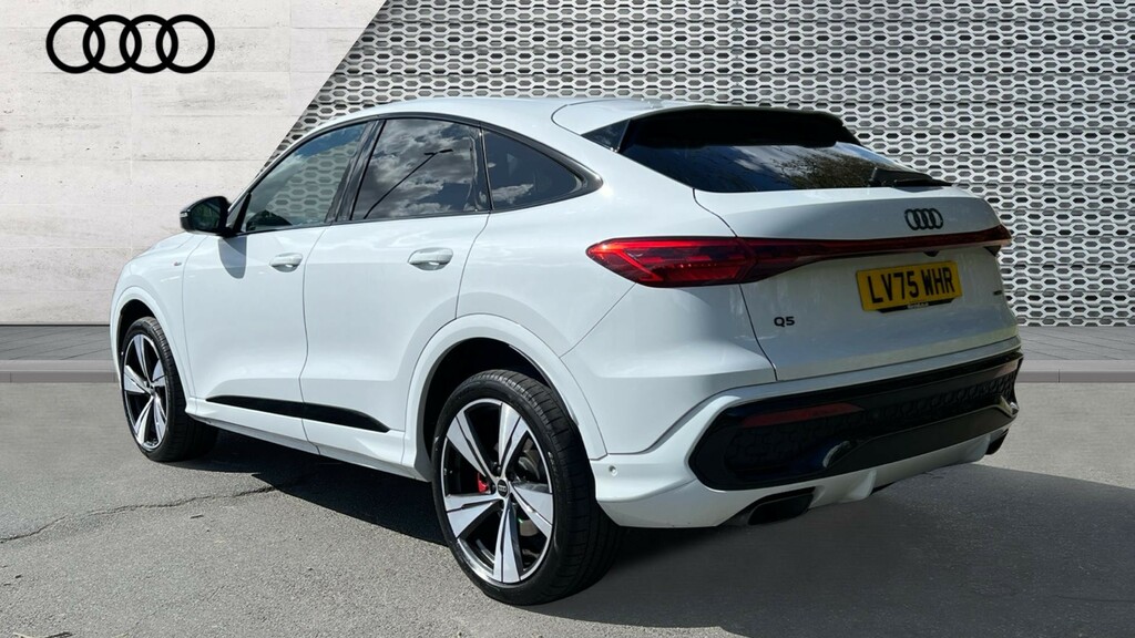Audi Q5 Q5 2.0 Tfsi Quattro Edition 1 S Tronic LV75WHR White #3