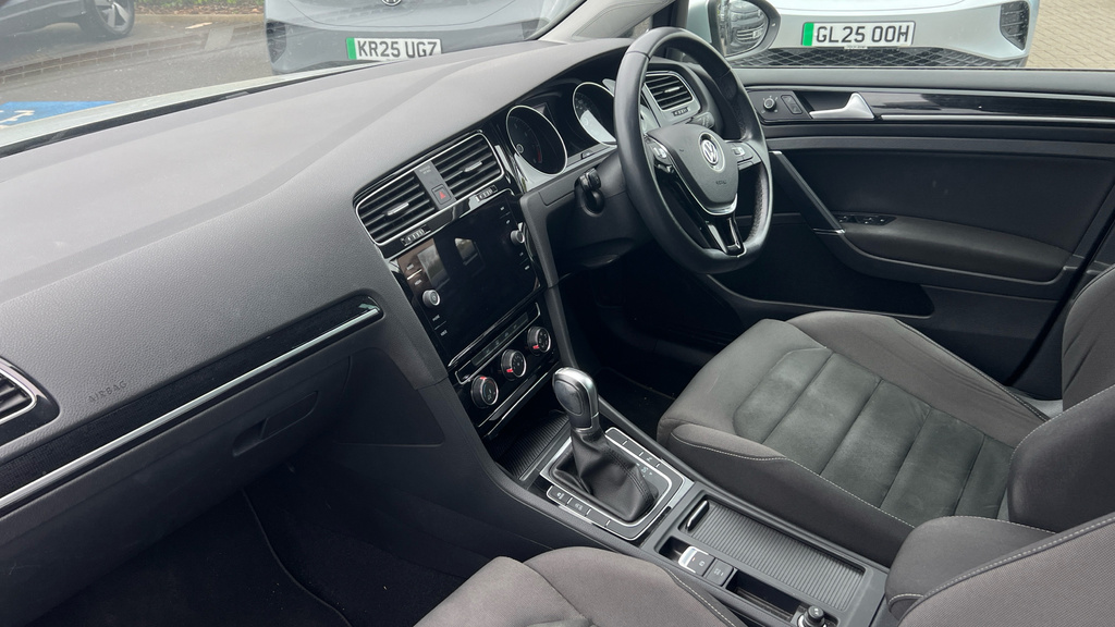 Volkswagen Golf Golf 1.5 Tsi Evo Gt Dsg EY69YHR Silver #2