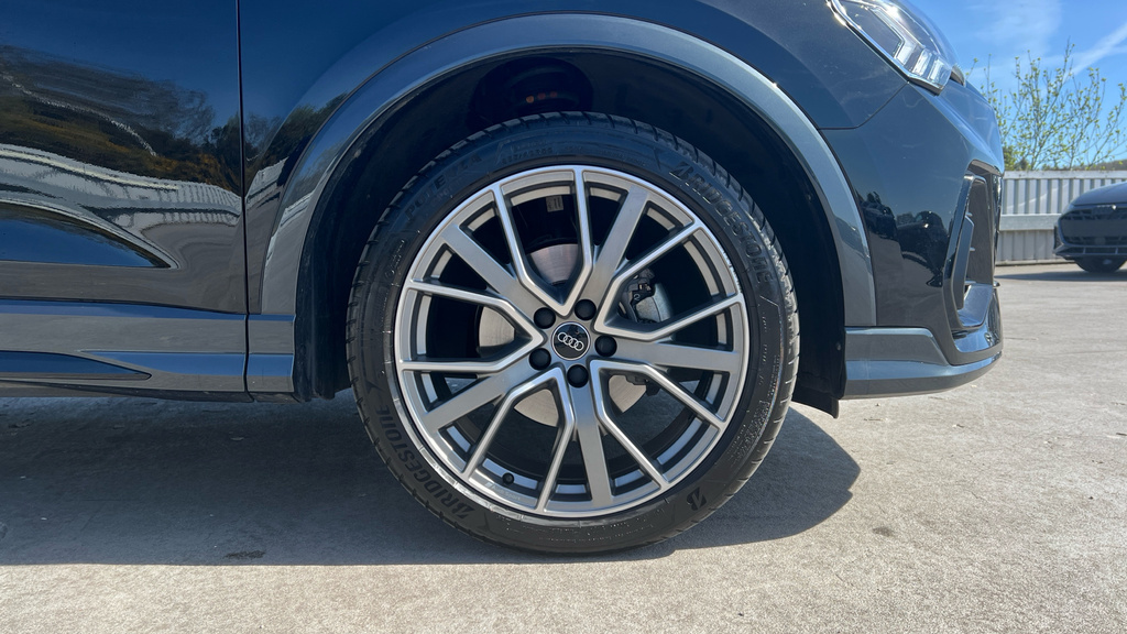 Audi Q3 Q3 35 Tfsi Black Edition S Tronic 20 Alloy LM75ATX Black #5