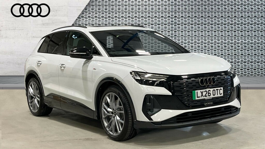 Audi Q4 E Tron Audi Q4 Black Edition 55 E-tron Quattro 250,00 Kw White