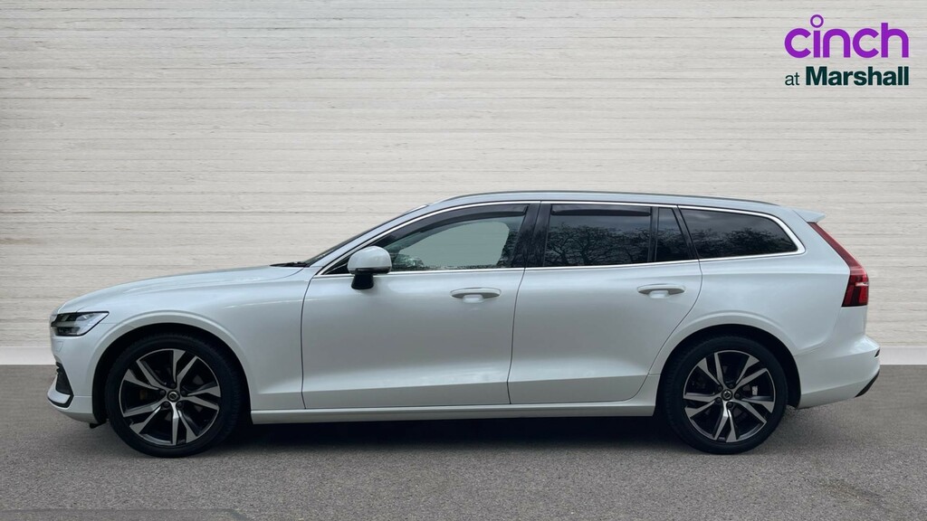 Volvo V60 V60 2.0 D3 150 Momentum Plus KK19HWX White #6
