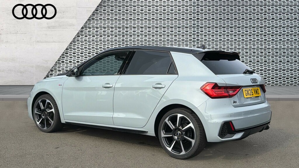 Audi A1 Audi A1 Sportback Black Edition 25 Tfsi 95 Ps 5-Sp GN26VWO Black #3