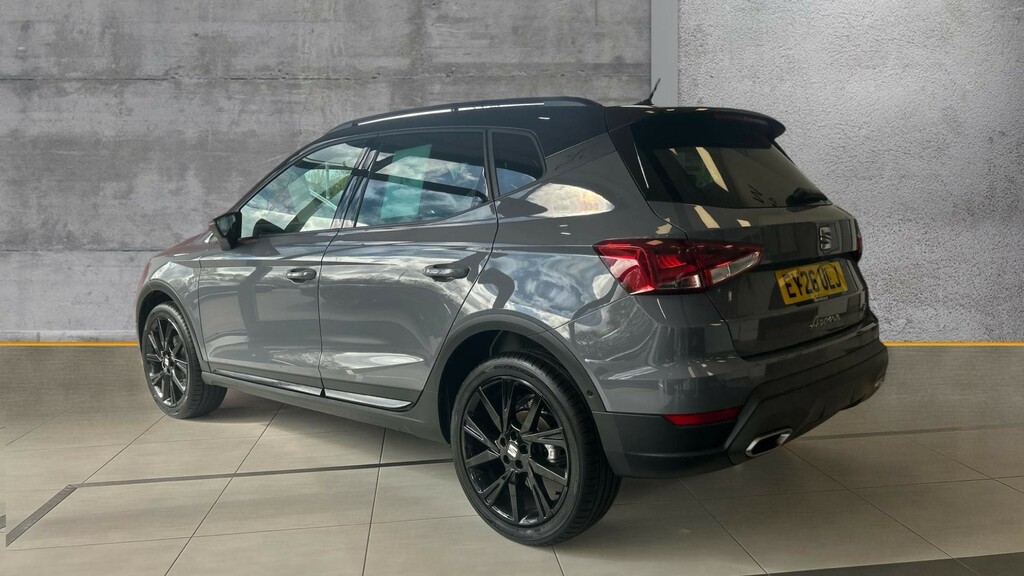 Seat Arona Arona 1.0 Tsi 115 Fr Black Edition Dsg Hatchba EY26ULJ Black #3