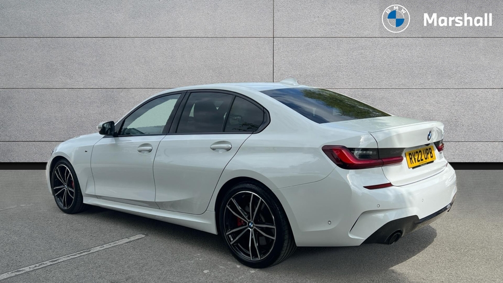 BMW 3 Series 3 Series 320D Mht M Sport Step RV22UPB White #2