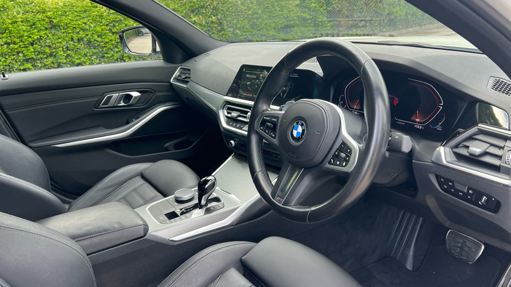 BMW 3 Series 3 Series 320D Mht M Sport Step RV22UPB White #6