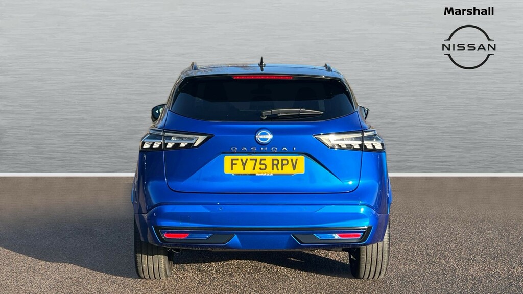 Nissan Qashqai Nissan Qashqai Hatchback 1.3 Dig-t Mh 158 N-design FY75RPV Black #6