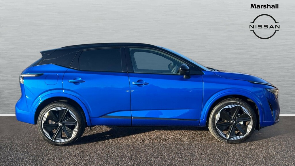 Nissan Qashqai Nissan Qashqai Hatchback 1.3 Dig-t Mh 158 N-design FY75RPV Black #3