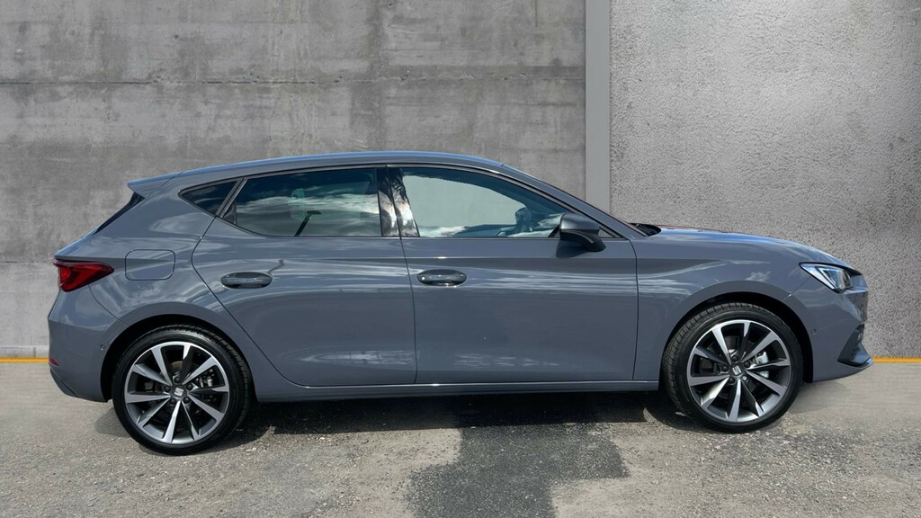 Seat Leon Seat Leon Hatchback 1.5 E-hybrid Fr Sport Dsg Grey #4