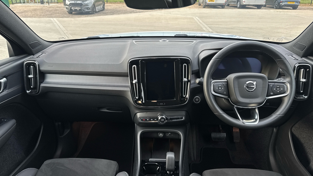 Volvo XC40 Xc40 2.0 B4p Plus Dark SL74VTJ Blue #5