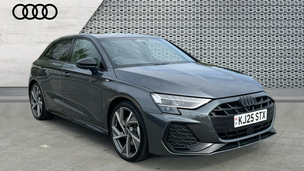 Audi A3 A3 1.5 Tfsi 150 Black Edition S Tronic Grey