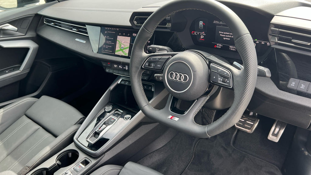 Audi A3 A3 1.5 Tfsi 150 Black Edition S Tronic KJ25STX Grey #6