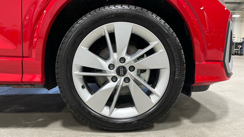 Audi Q2 Audi Q2 S Line 35 Tfsi 150 Ps S Tronic LV26HCG Red #5