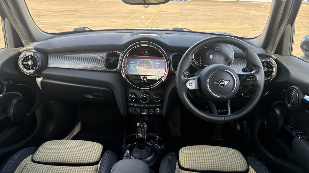 Mini Hatch Hatchback 2.0 Cooper S Resolute Edition RA72CMX Black #4
