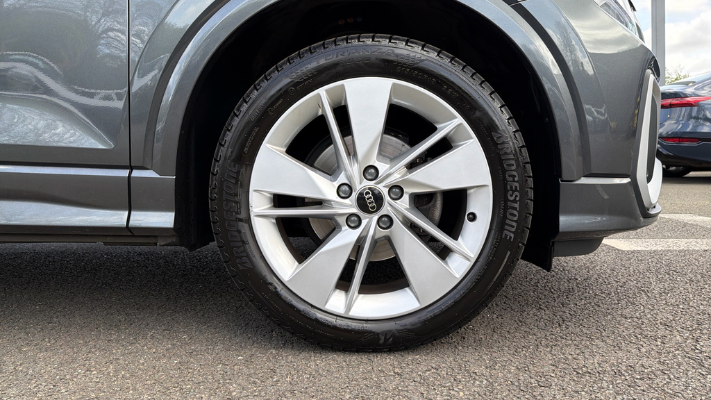 Audi Q2 Q2 35 Tfsi S Line S Tronic SA23BKE Grey #5