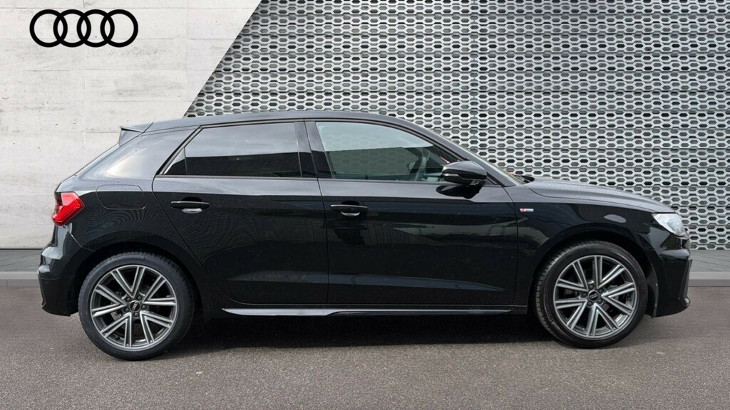 Audi A1 A1 35 Tfsi S Line S Tronic KN75HGL Black #4