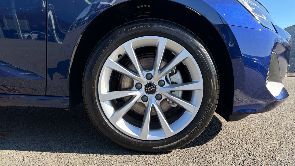 Audi A3 Audi A3 Saloon Sport Tfsi 116 Ps S Tronic GN26VWE Blue #5