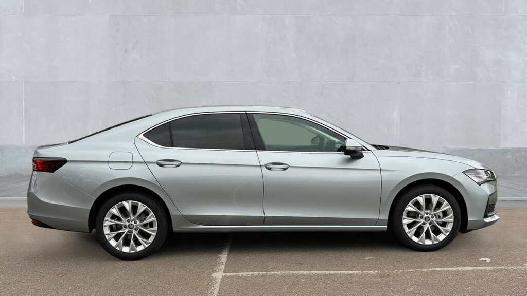 Skoda Superb Skoda Superb Hatchback 1.5 Tsi E-tec Se L Dsg KR26AHE Silver #4