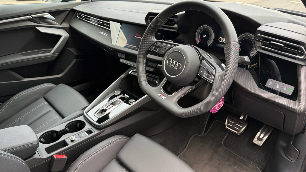 Audi A3 A3 35 Tfsi Black Edition S Tronic GJ75KAK Blue #6