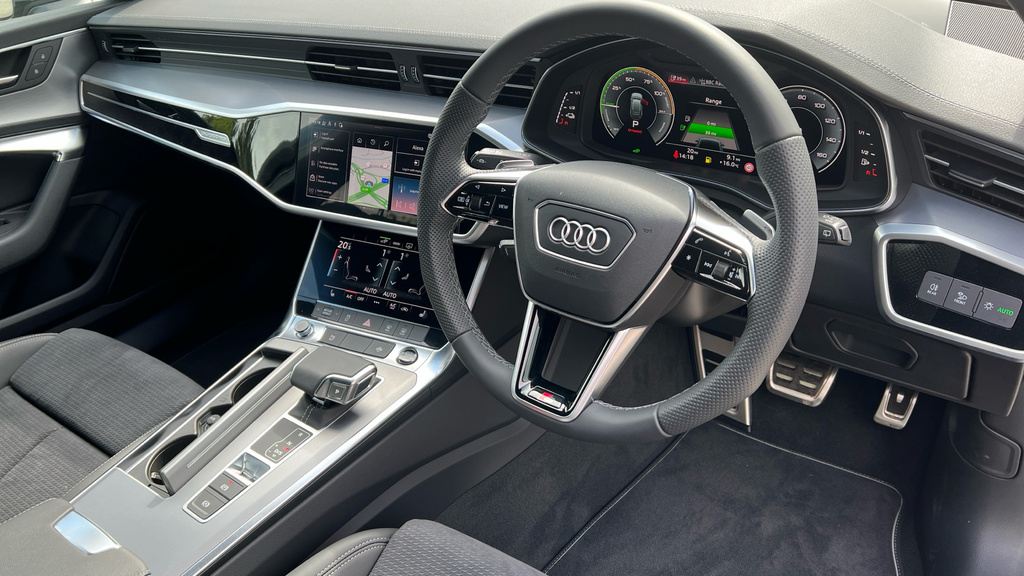 Audi A6 Avant A6 50 Tfsi E Quattro S Line S Tronic Black #6