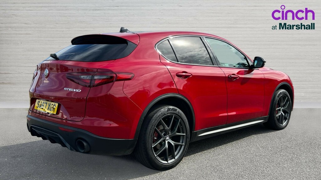 Alfa Romeo Stelvio Stelvio 2.2 D 210 Milano SA67XOR Red #3