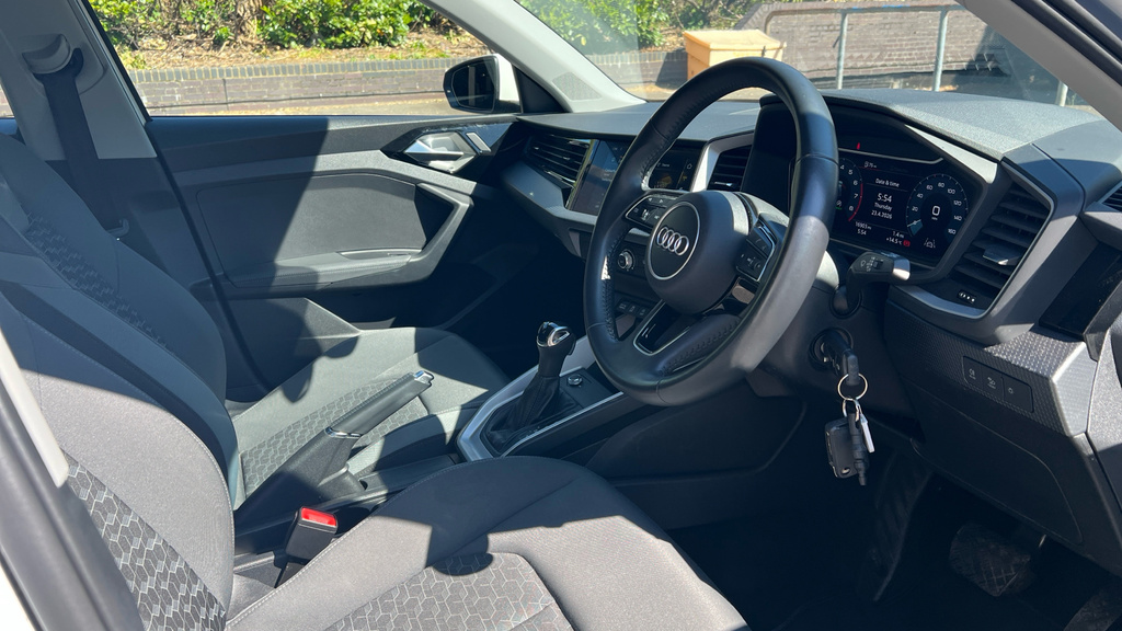 Audi A1 A1 35 Tfsi Sport S Tronic White #6