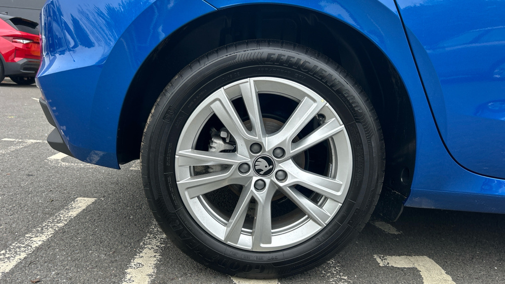 Skoda Fabia Fabia Hatch Se L Edition 1.5 Tsi 150 Ps Dsg GJ26WMT Blue #5