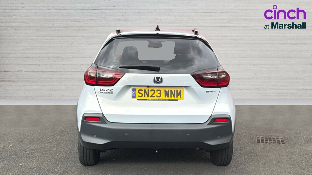 Honda Jazz Jazz 1.5 I-mmd Hybrid Crosstar Ex Ecvt SN23WNM White #4
